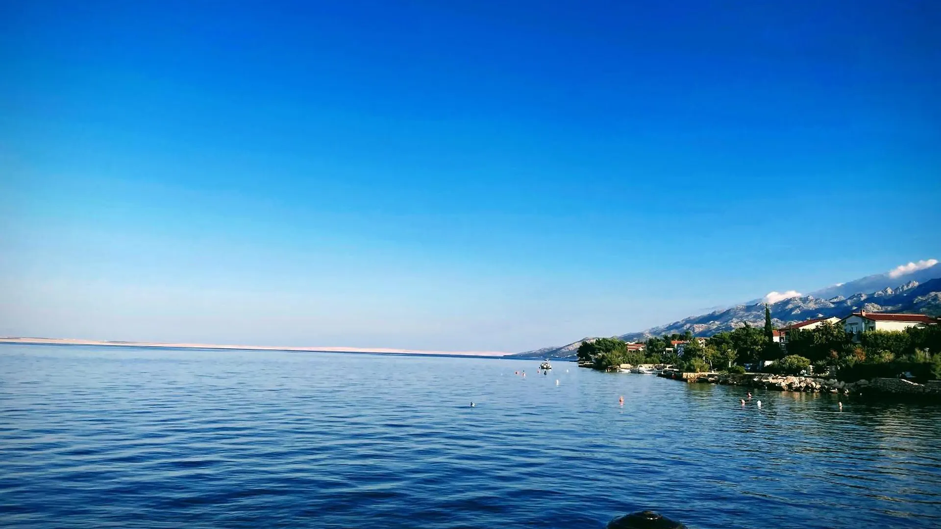 Apartment Lola - Entire House Starigrad Paklenica
