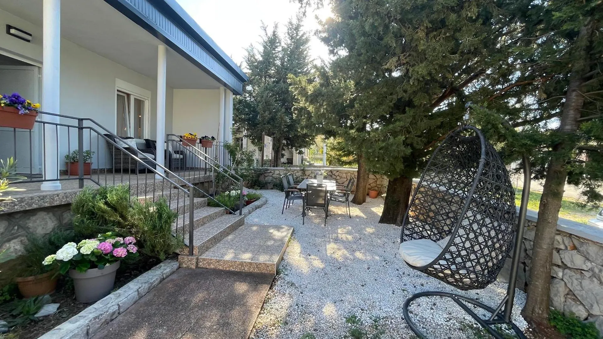 Apartment Lola - Entire House Starigrad Paklenica