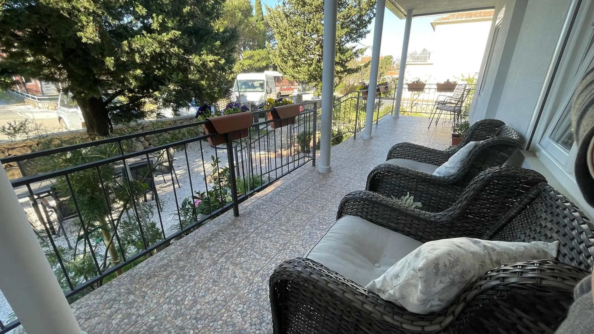 Apartment Lola - Entire House Starigrad Paklenica