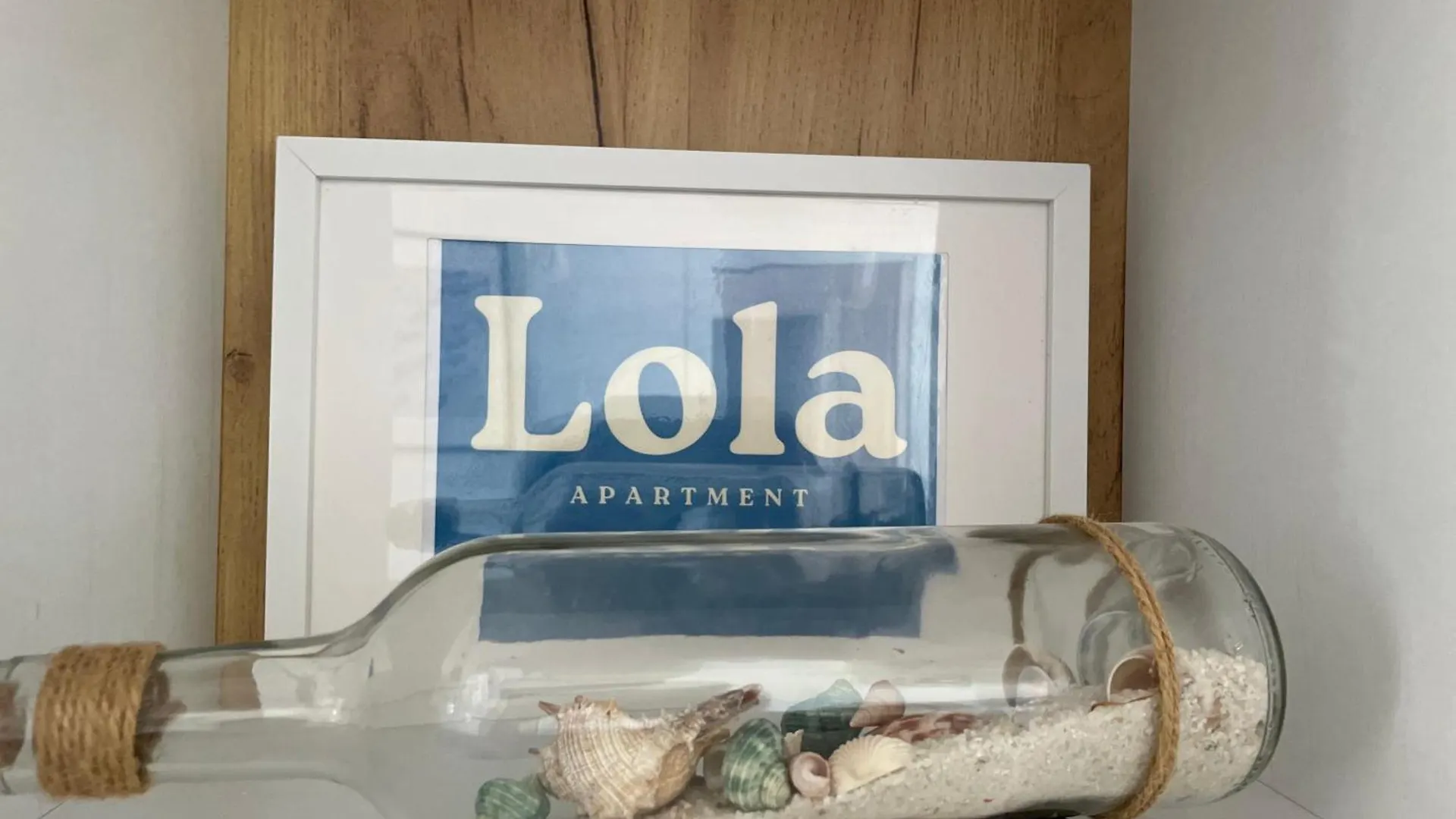 Apartment Lola - Entire House Starigrad Paklenica